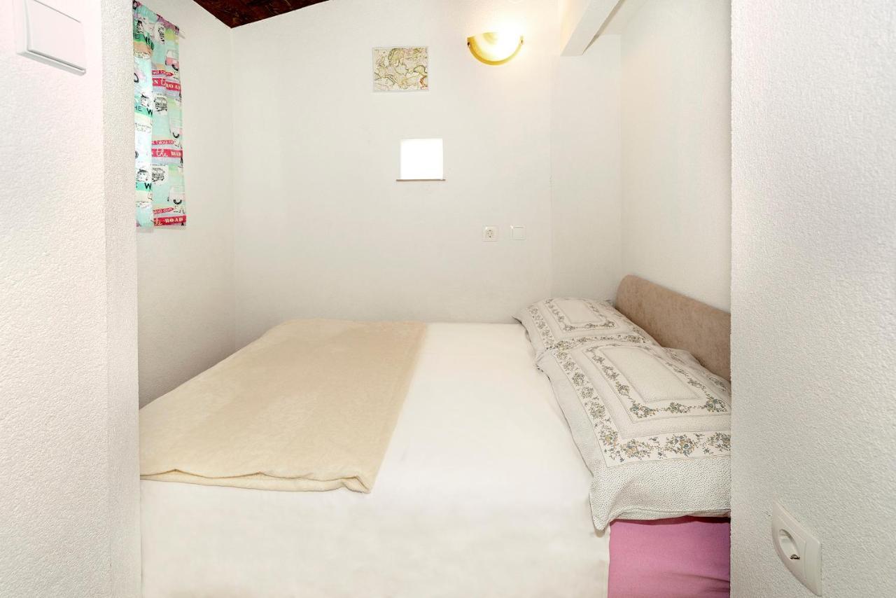 Camp Mali Bungalow 巴斯卡 外观 照片